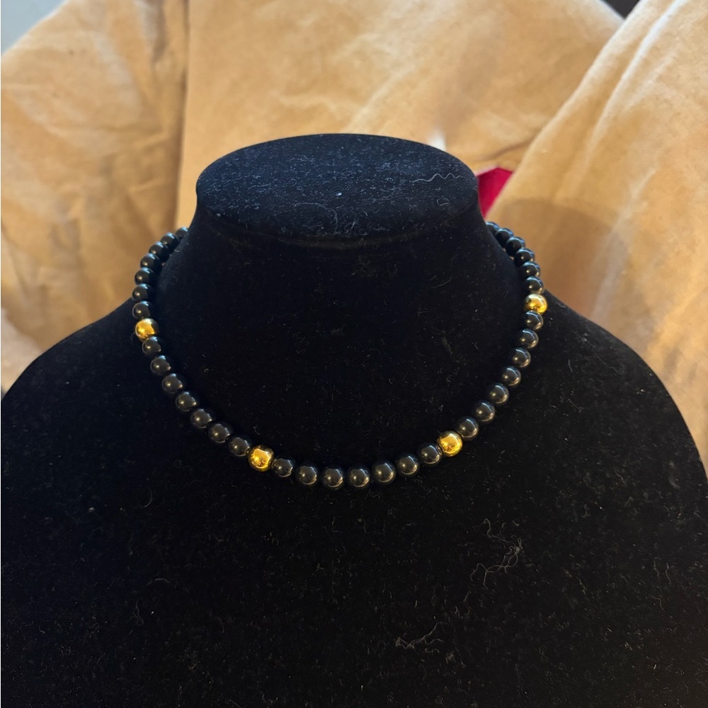 Trifari Elegant Black and Gold Necklace